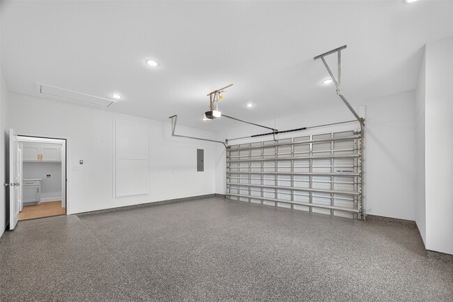 Building Photo - 7717 Prairie St