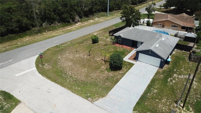 Building Photo - 3048 Bonkirk Dr