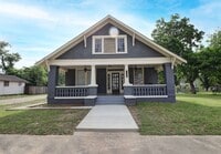 Building Photo - 3 Bedroom 1 Bathroom House for Rent in Texarkana, AR