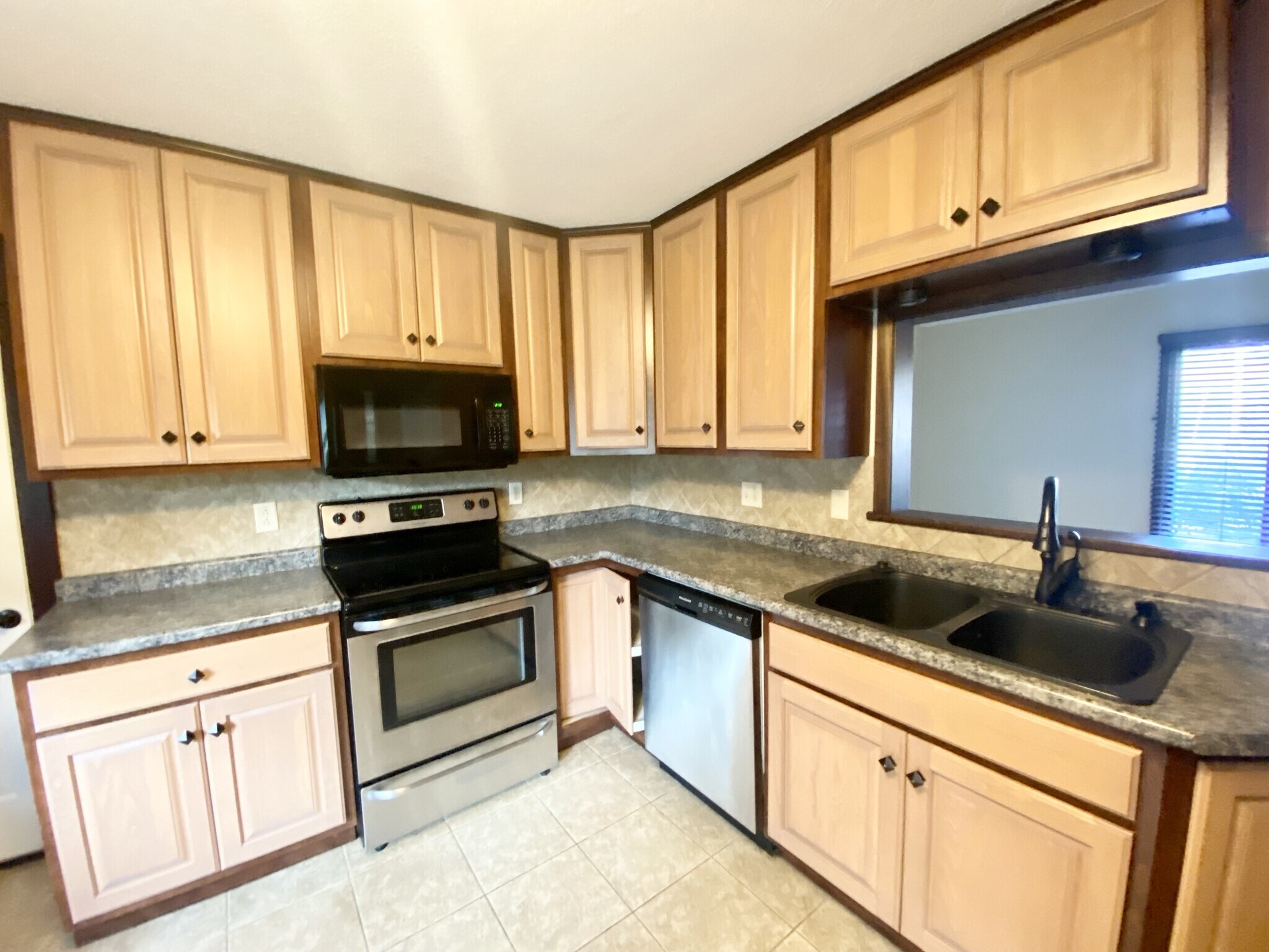 Building Photo - 1511 Del Matro Ct