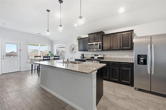 Building Photo - 2224 Myrtle Beach Dr