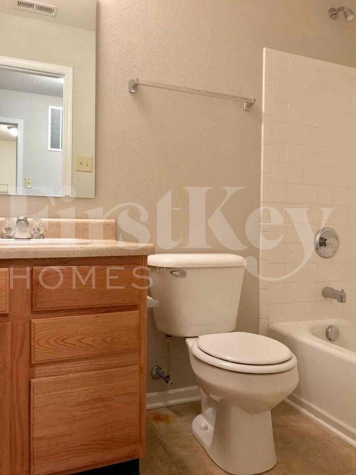 Building Photo - 4152 Tahoe Ct