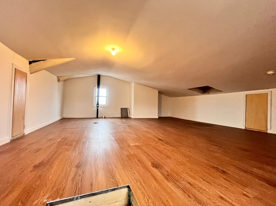 Building Photo - 64-03 Perry Ave