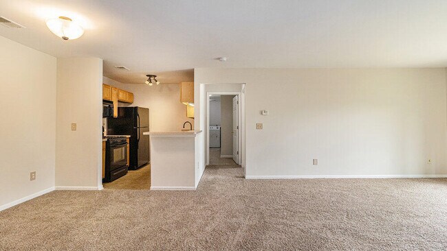 Building Photo - 1120 Addington Ln