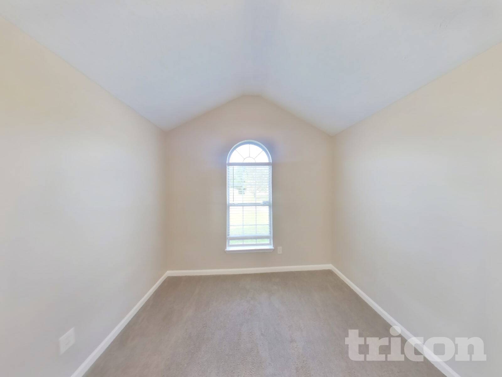 Building Photo - 1411 Pebble Ridge Ln