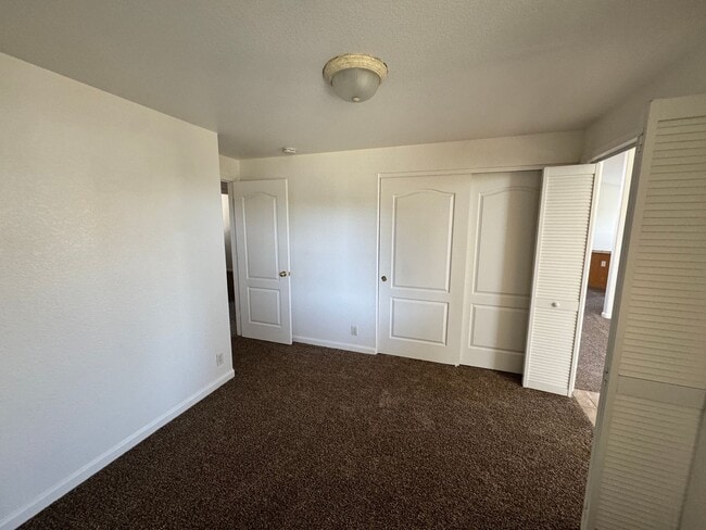 Building Photo - 4727 El Cap Ct
