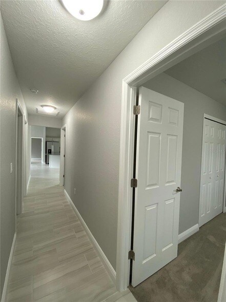 Building Photo - 13791 SW 33rd Terrace