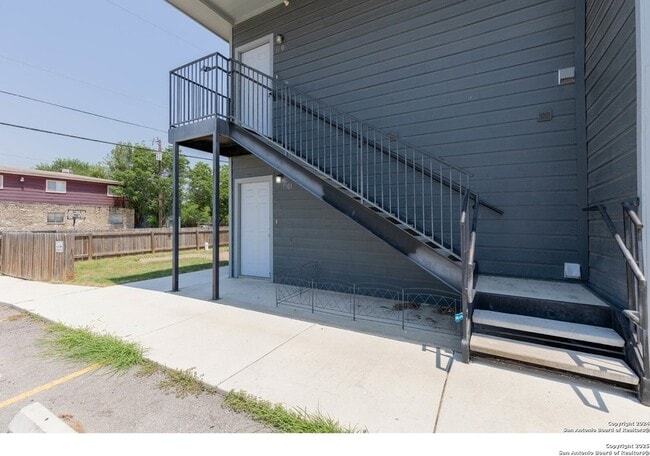 Building Photo - 8111 Landing Ave