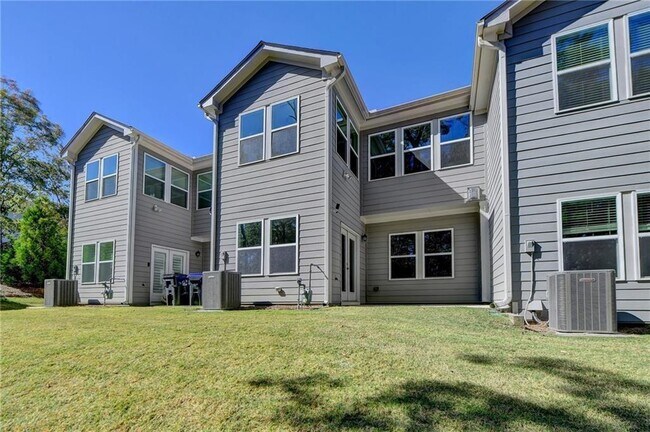 Building Photo - 611 Mason Grove Pkwy