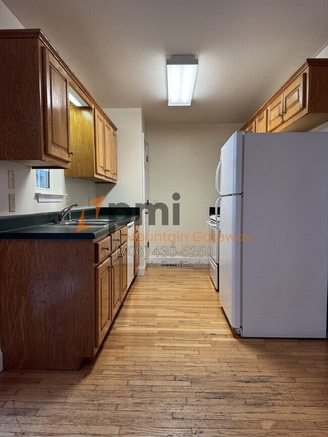 Building Photo - 78 Tall Oak Dr