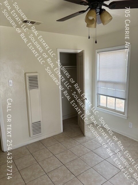 Building Photo - 705 Carrie Ave