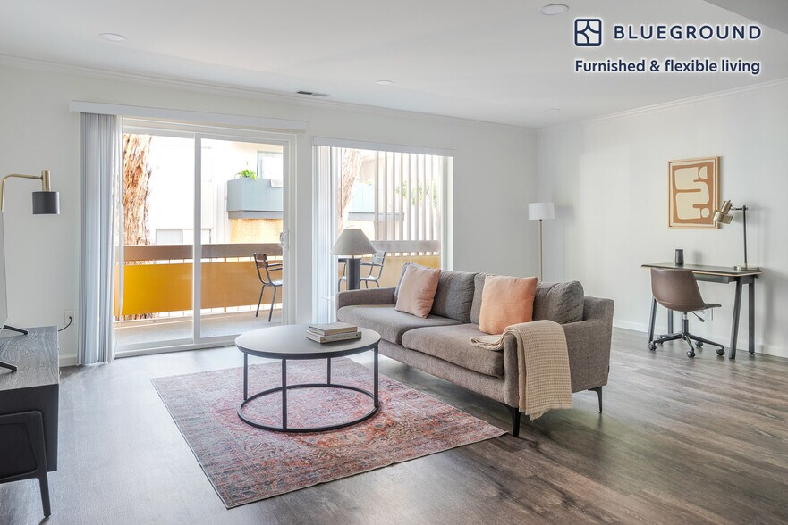 Primary Photo - 141 Wellesley Cres