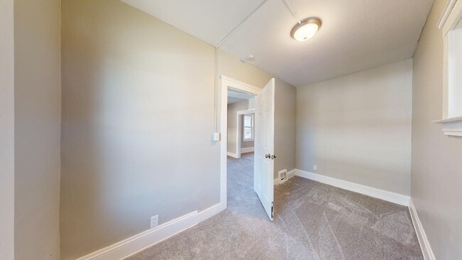 Building Photo - Clark / Fulton Area - Single Family Home