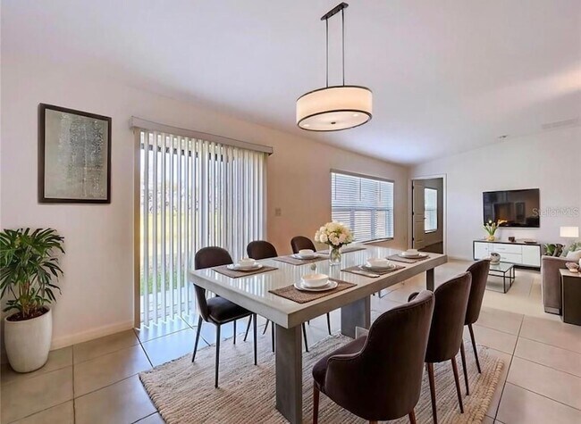 Building Photo - 6557 Bar S Bar Trl