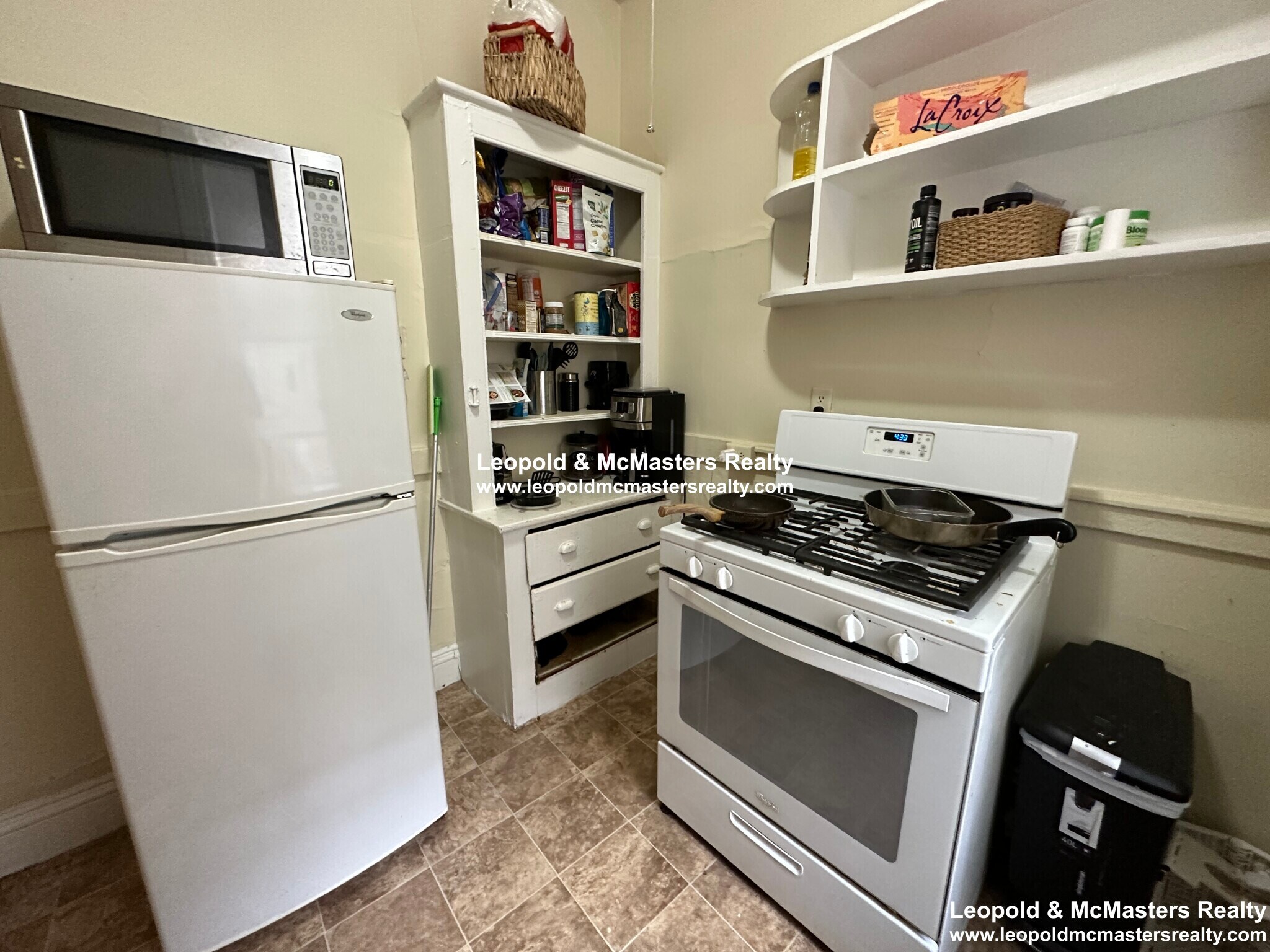 Building Photo - 1682 Commonwealth Ave