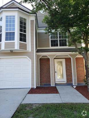 Building Photo - 10994 Traci Lynn Dr