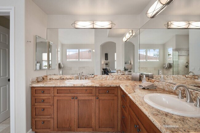 Building Photo - 7211 Eads Ave