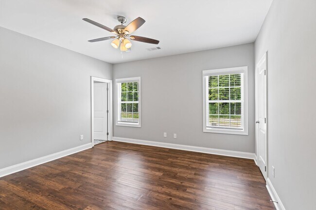 Building Photo - Brand New Construction!