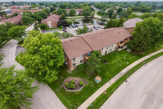 Building Photo - 718 Rodenburg Rd