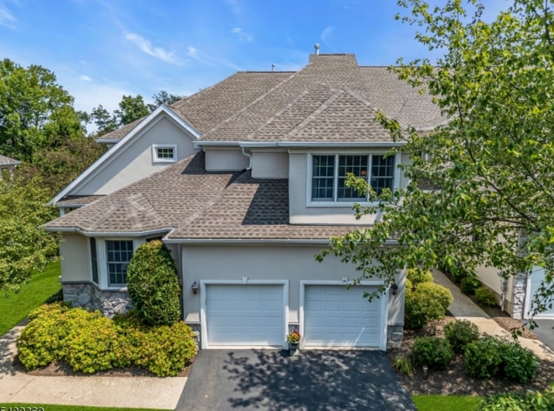 Building Photo - 41 Dickinson Rd