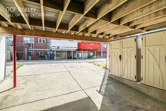 Building Photo - Three Bed Grays Ferry Home