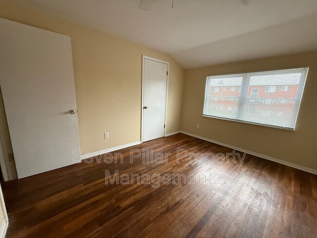 Building Photo - 3733 Briggs Rd