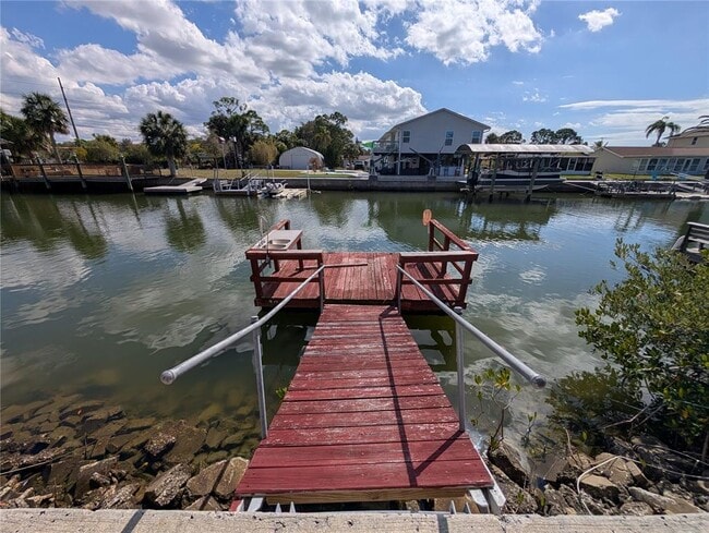 Building Photo - 7436 Islander Ln