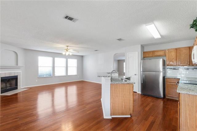 Building Photo - 921 Thistle Cir