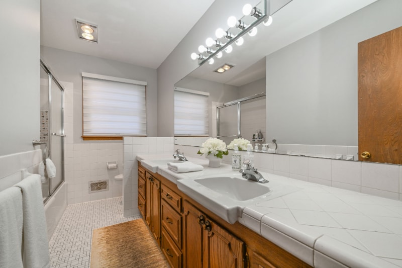 Building Photo - 7450 Duluth St