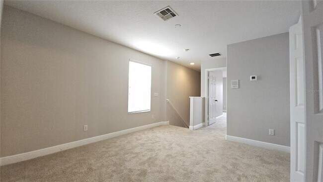 Building Photo - 12706 Somerset Oaks St