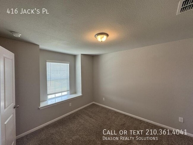 Building Photo - 416 Jack's Pl