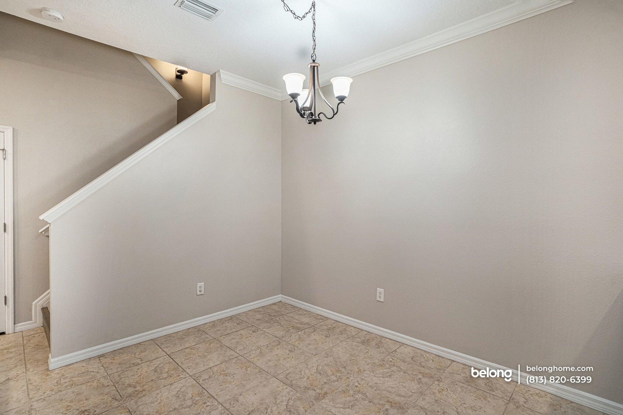 Building Photo - 7554 Tamarind Ave