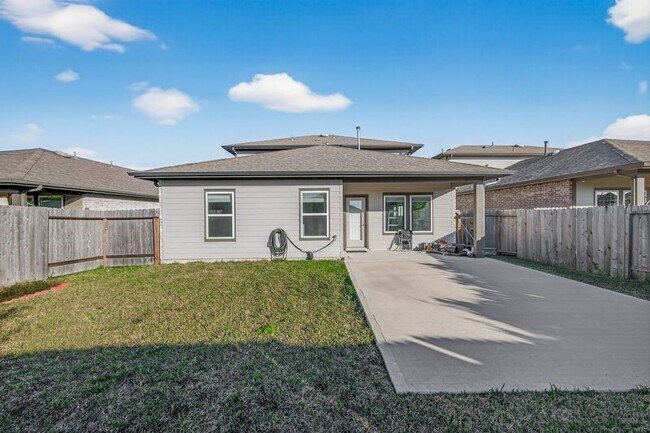 Building Photo - 7538 Keystone Blossom Trl