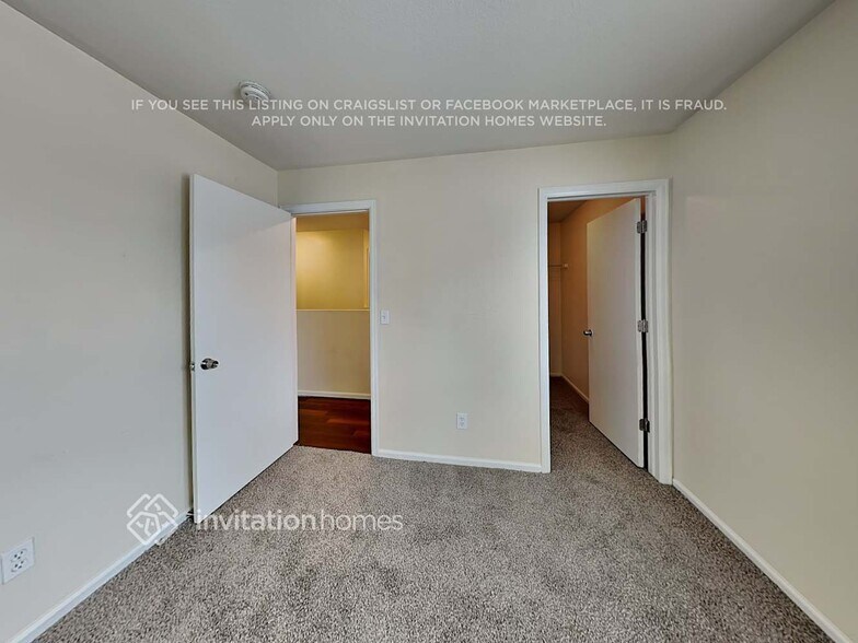 Building Photo - 5115 E 100th Dr