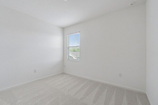 Building Photo - 4483 Monado Dr