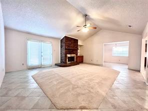 Building Photo - 409 Kirkwood Dr