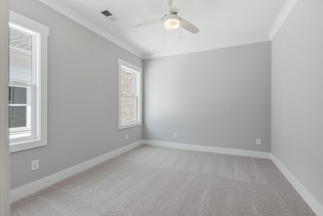 Building Photo - Luxury home in Southbrooke community in Franklin, TN