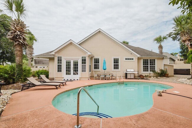 Building Photo - 4346 Windy Heights Dr