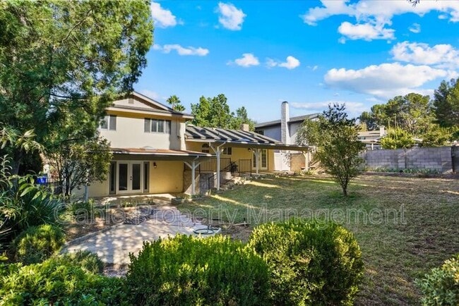 Building Photo - 26421 Torrey Pines Dr