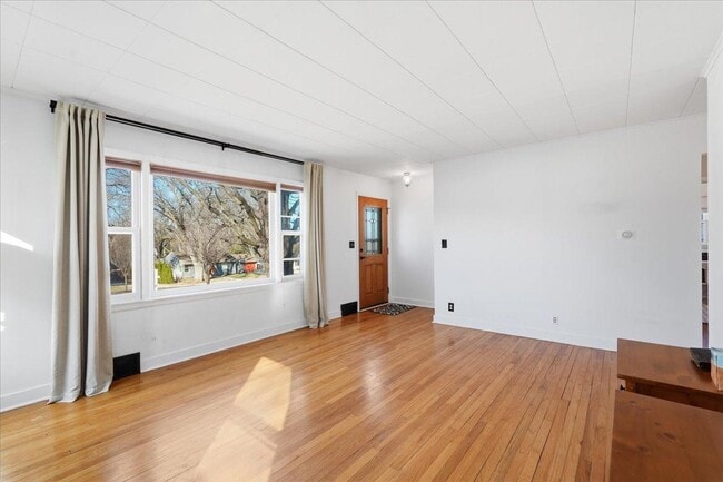 Building Photo - 313 S Midvale Blvd