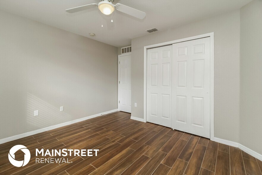 Building Photo - 2441 S Marshall Ave