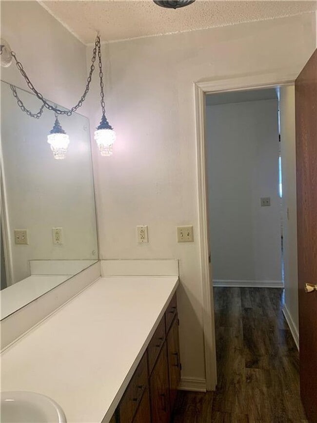 Building Photo - Charming Home with Open Kitchen, Fireplace & 2-Car Garage