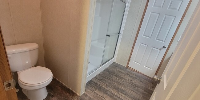 Building Photo - 290 Old Taylor Rd