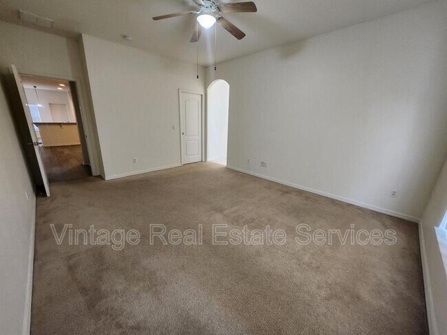 Building Photo - 9344 Mandrake Ct