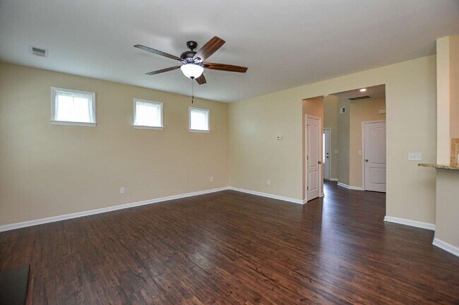 Building Photo - 2037 Ice Lake Ct