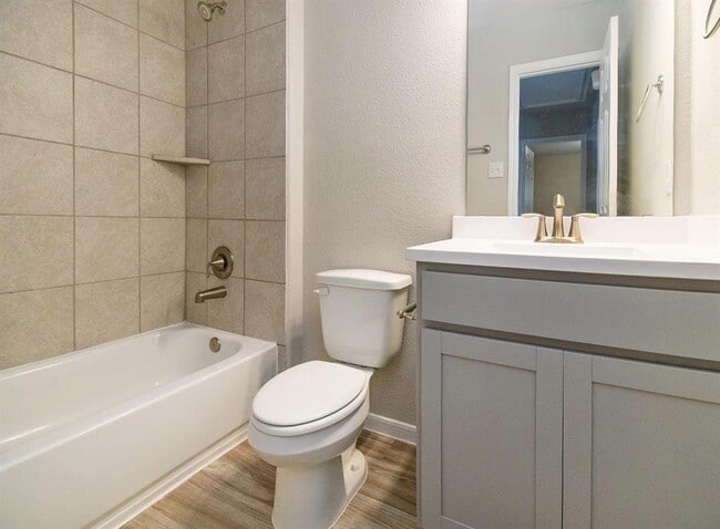 Building Photo - 13205 Leisure Cove Dr