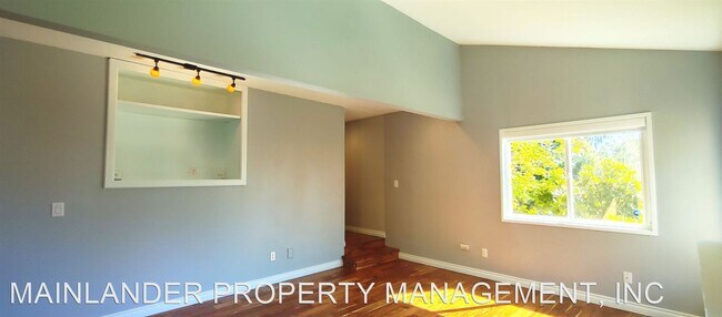 Building Photo - 3 br, 3.5 bath House - 4308 BOTTICELLI ST....