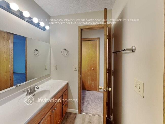 Building Photo - 1370 Willow Creek Ln