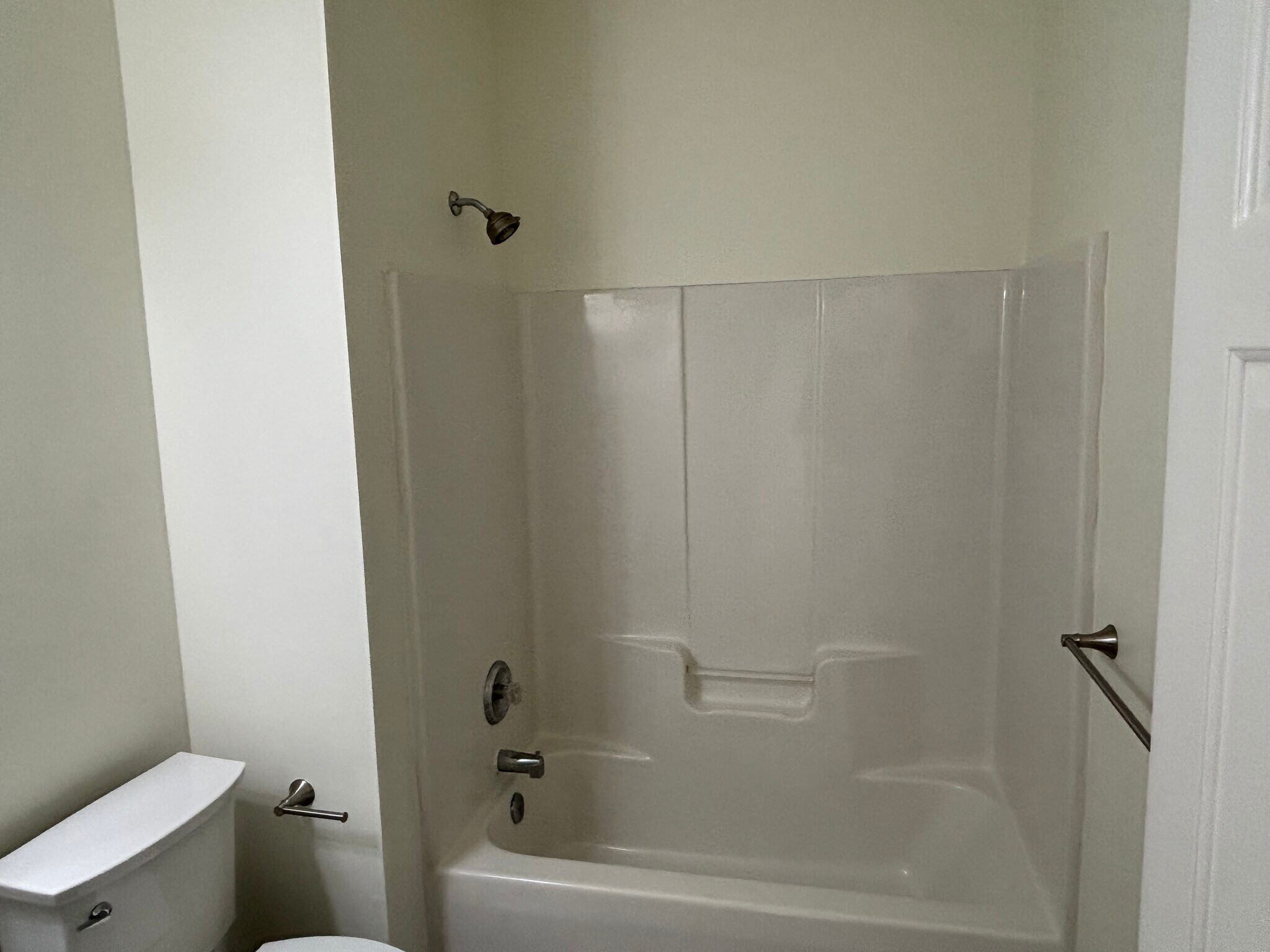 Building Photo - 15938 Wayland Dr