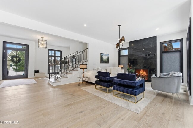 Building Photo - 15 Joshua Rd